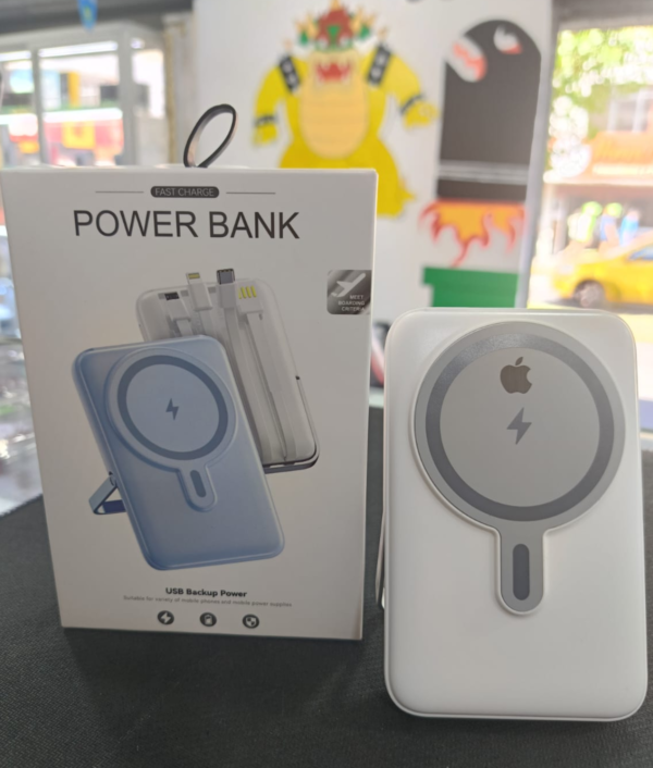 Power Bank con Soporte de Carga Rápida Inalámbrica y Cables Integrados para Todo Dispositivo